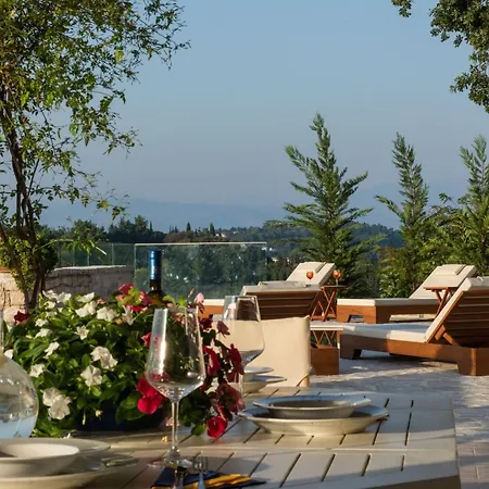 Magnolia Corfu بيراما