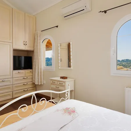 Magnolia Corfu * بيراما