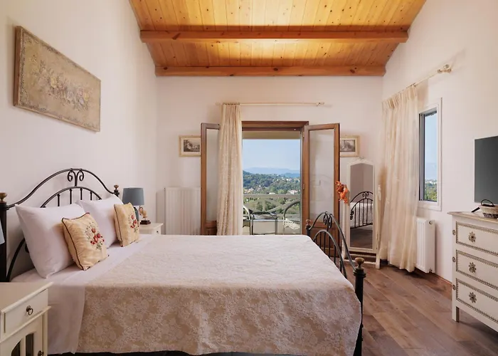 Villa Magnolia Corfu Perama (Corfu)