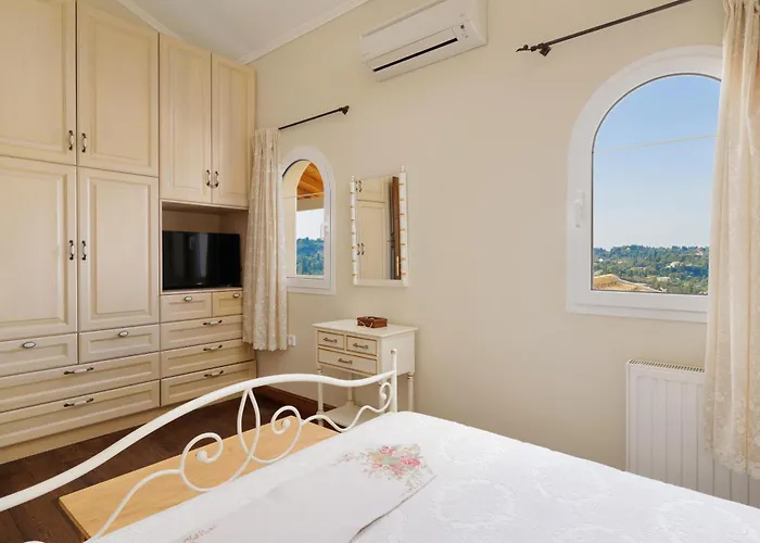 Magnolia Corfu * 帕拉马